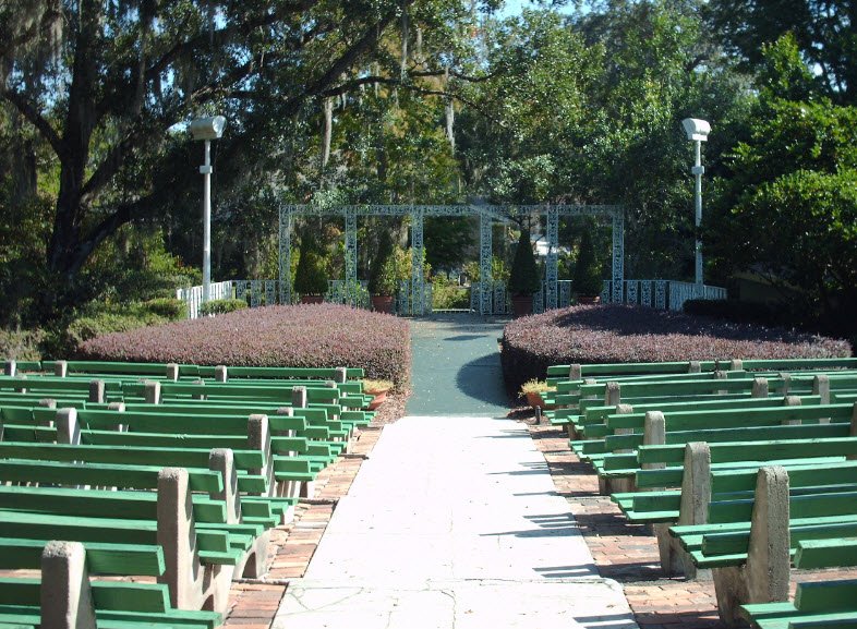 Mead Botanical Garden, United States